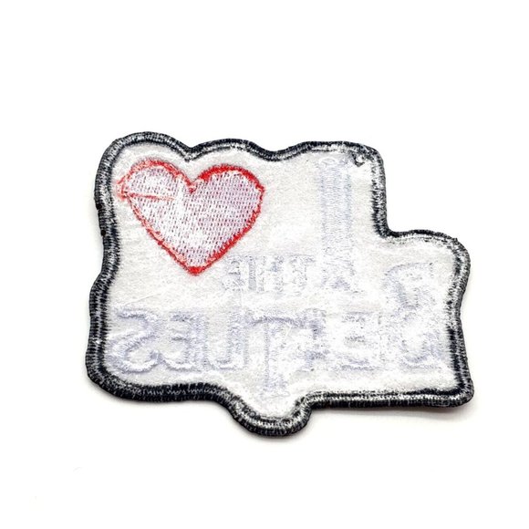 Beatles Love Iron or Sew On Patch Embroidered Rock Band Jean Jacket Vest Biker - Picture 3 of 3